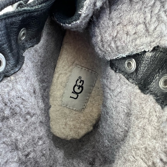 UGG Fleece Lined Lace Up Black Boots - Picture 4 of 5